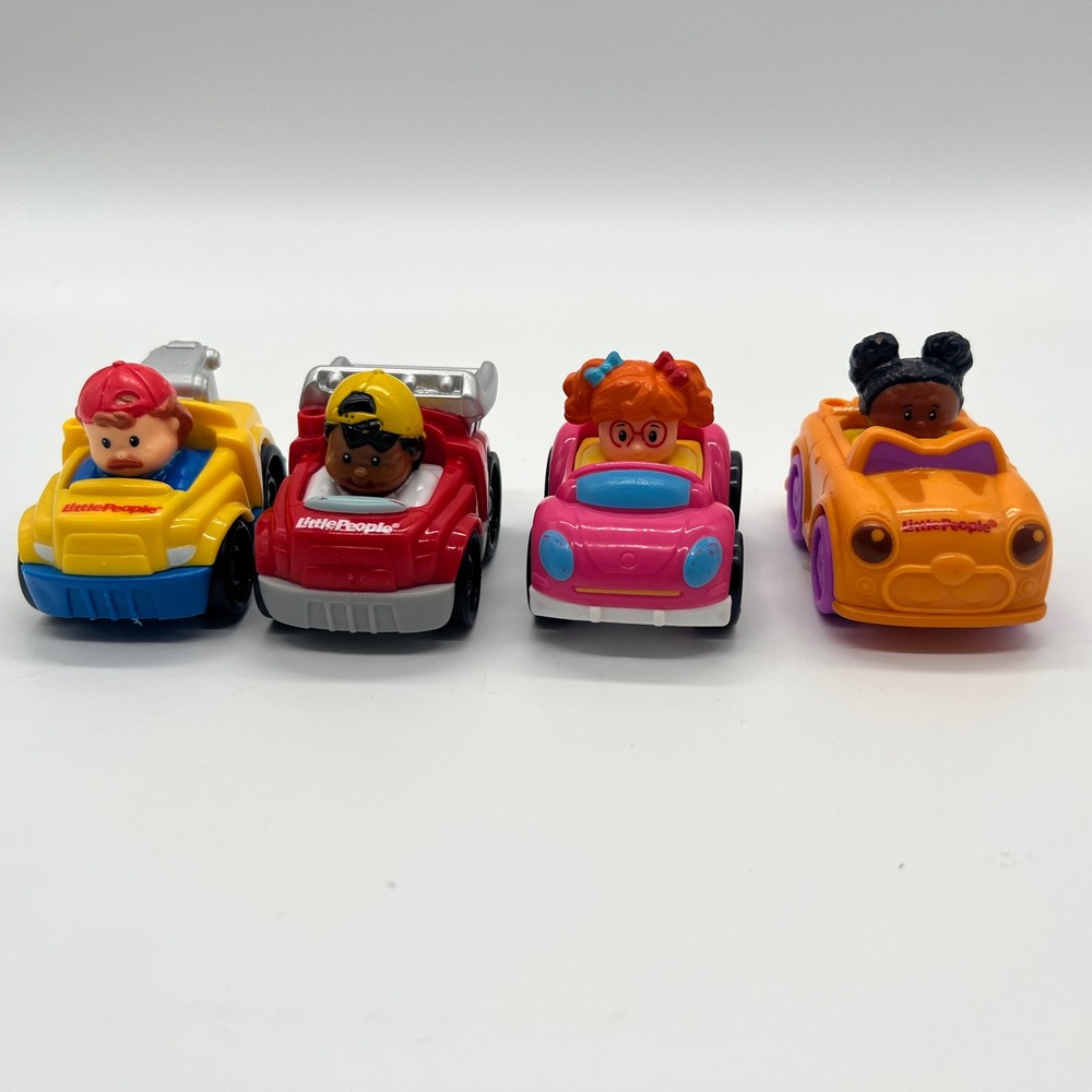 Fisher Price Little People Wheelies Lot of 4 Toy Cars Tow Truck Racing Car Pink